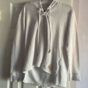Michael Kohrs white hooded sweater